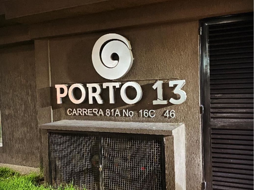 Apartamento de 2 alcobas en venta en El Tintal, Bogotá, 40 m² · foto 2 de 13