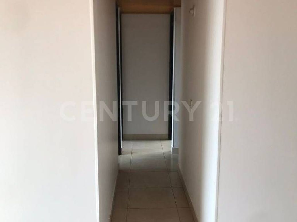 Apartamento de 3 alcobas en venta en El Codito, Bogotá, 48 m² · foto 11 de 15