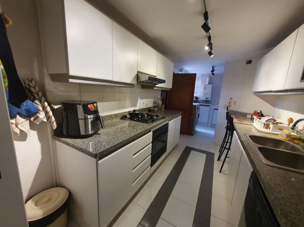 Apartamento de 4 alcobas en venta en Foledo, Bogotá, 141 m² · foto 6 de 20