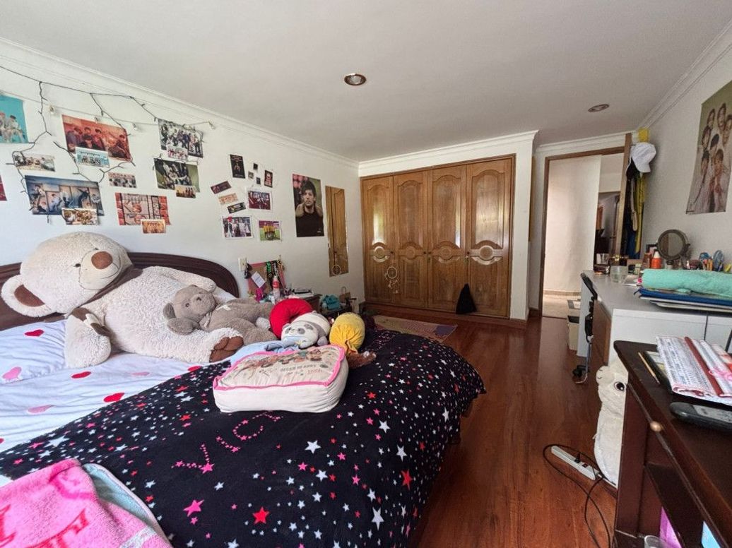 Casa de 3 alcobas en venta en Santa Barbara Alta, Bogotá, 394 m² · foto 18 de 20