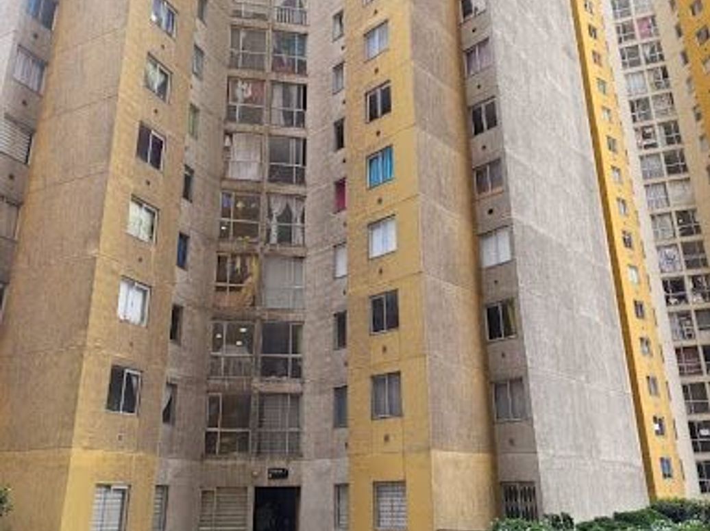 Apartamento de 3 alcobas en venta en Ismael Perdomo, Bogotá, 62 m² · foto 2 de 20