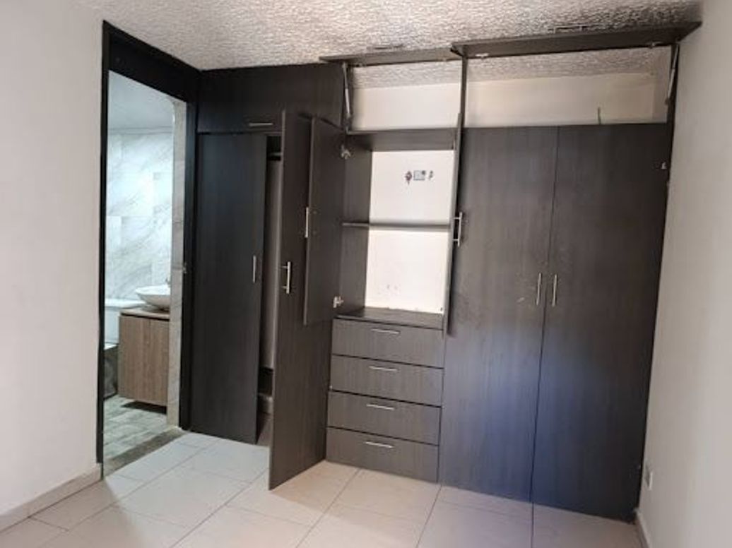 Apartamento de 3 alcobas en venta en Ismael Perdomo, Bogotá, 62 m² · foto 18 de 20