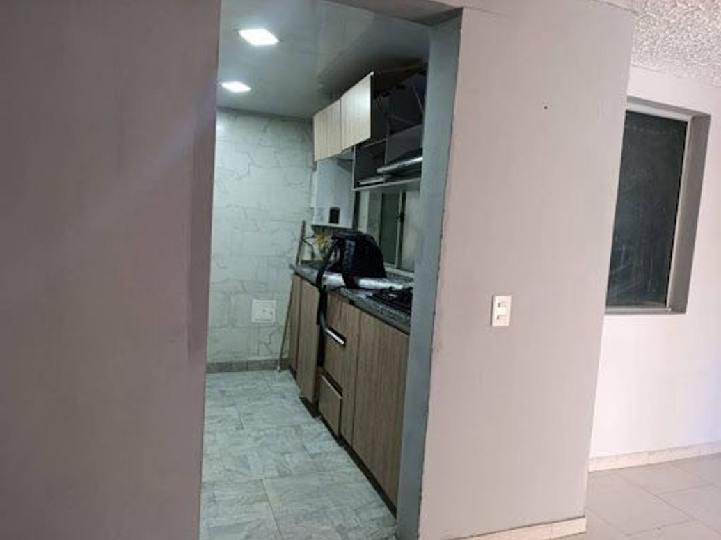 Apartamento de 3 alcobas en venta en Ismael Perdomo, Bogotá, 62 m² · foto 5 de 20