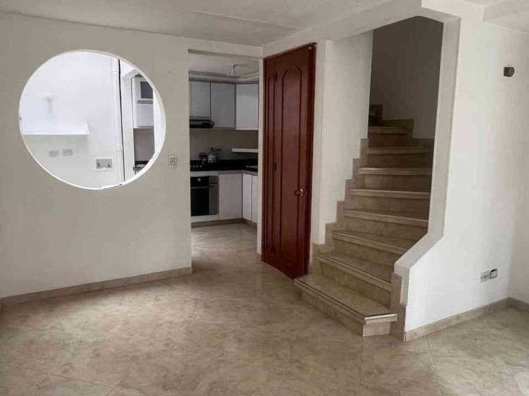 Casa de 4 alcobas en venta en San Jorge, Bogotá, 88 m² · foto 3 de 17