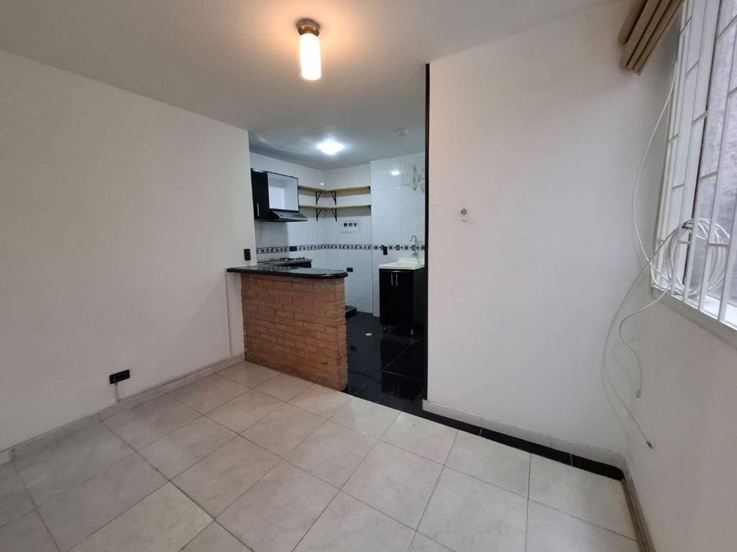 Apartaestudio en venta en Las Nieves, Bogotá, 28 m² · foto 3 de 15