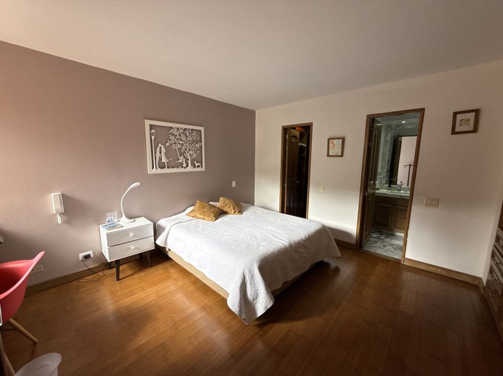 Apartamento de 4 alcobas en venta en Niza Suba, Bogotá, 144 m² · foto 12 de 18