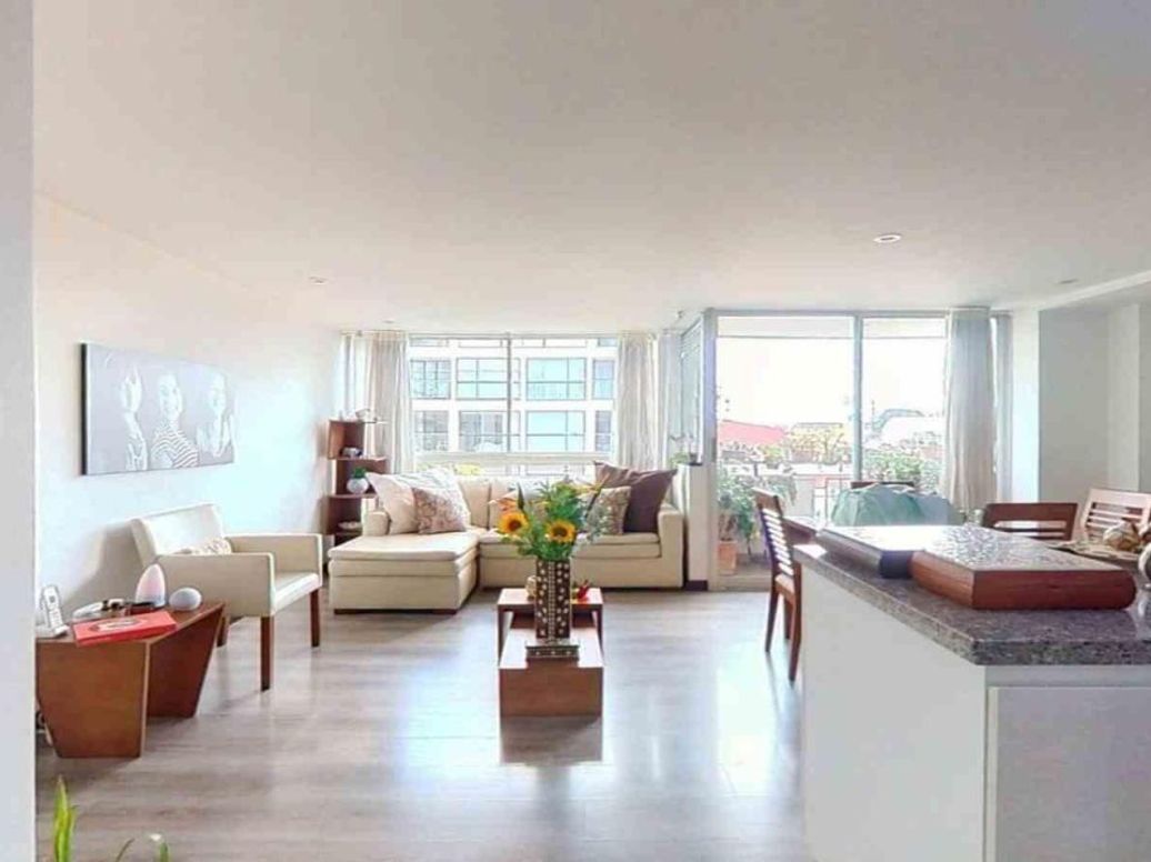 Apartamento de 2 alcobas en venta en La Castellana, Bogotá, 75 m² · foto 2 de 18
