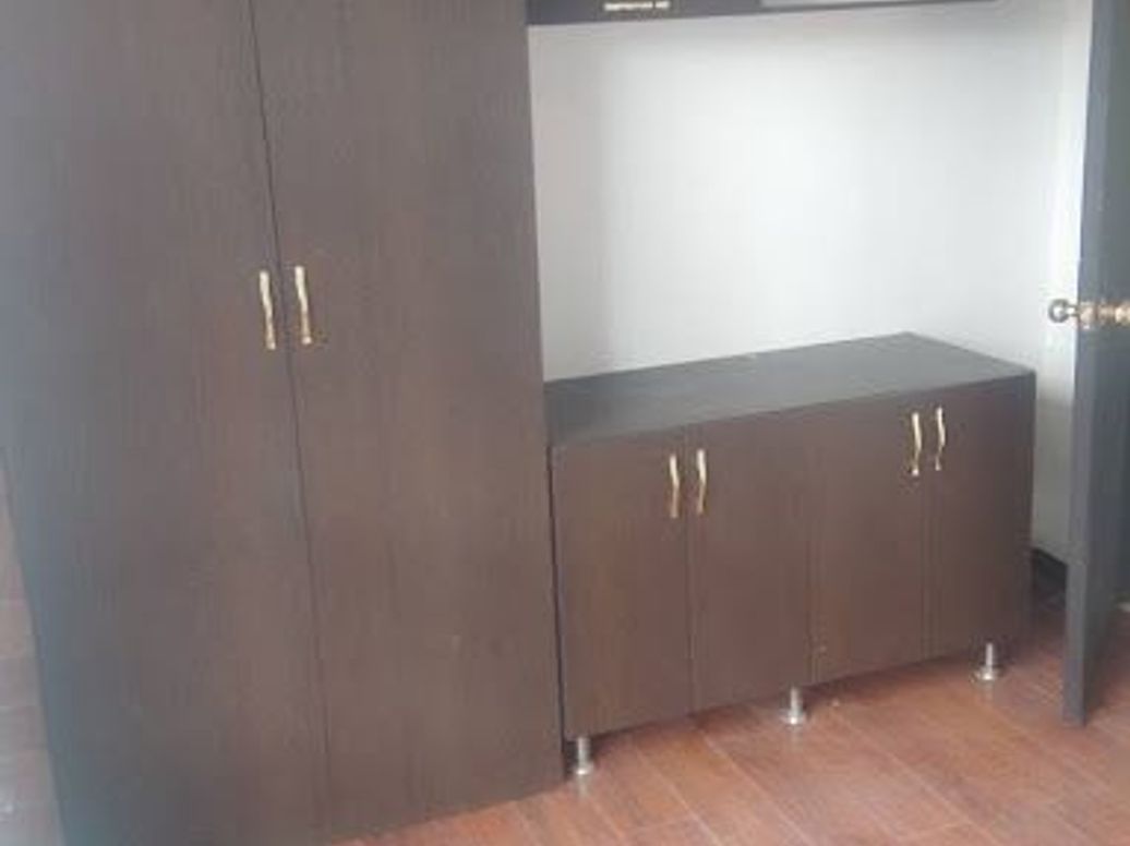 Casa de 4 alcobas en venta en Fontibón, Bogotá, 71 m² · foto 9 de 14