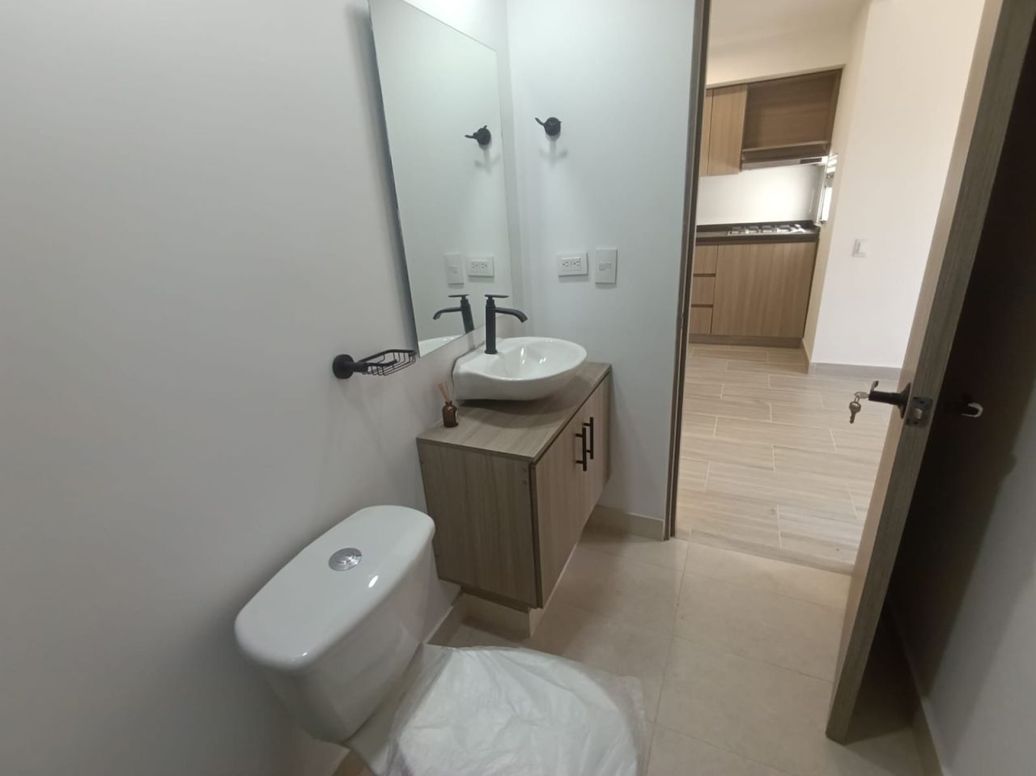 Apartamento de 1 alcoba en venta en Prado Veraniego, Bogotá, 33 m² · foto 11 de 20