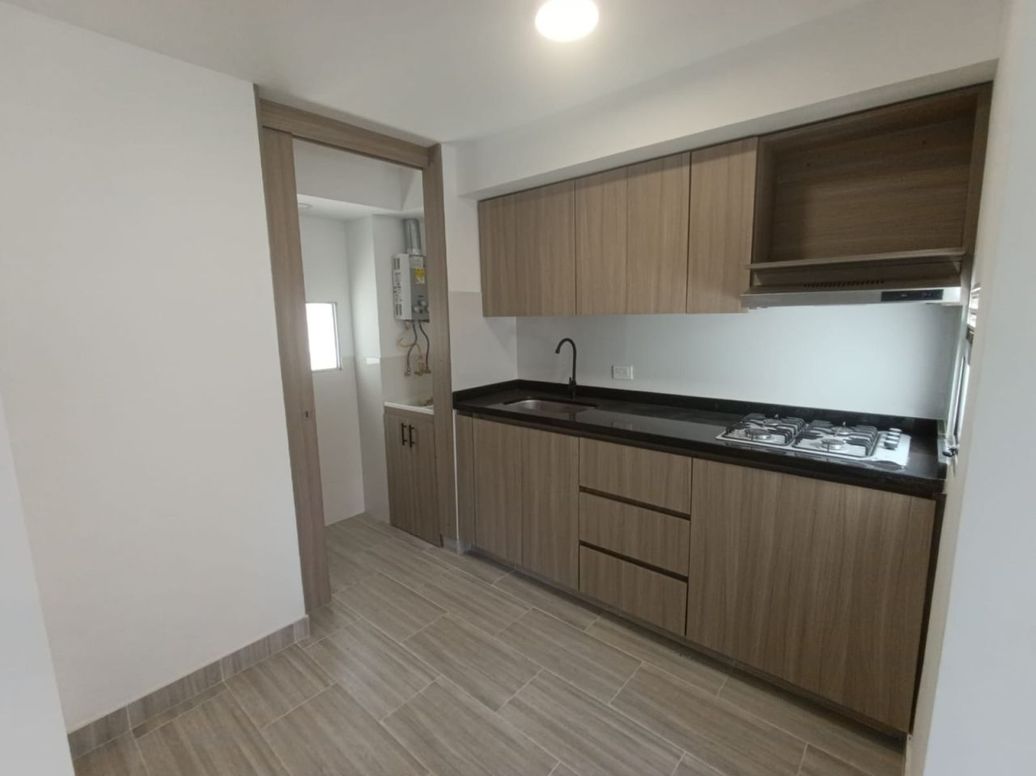 Apartamento de 1 alcoba en venta en Prado Veraniego, Bogotá, 33 m² · foto 4 de 20