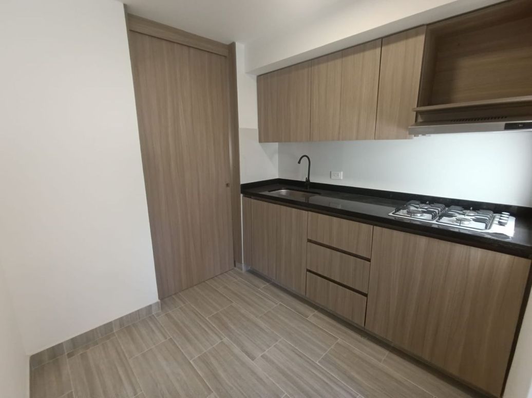 Apartamento de 1 alcoba en venta en Prado Veraniego, Bogotá, 33 m² · foto 6 de 20