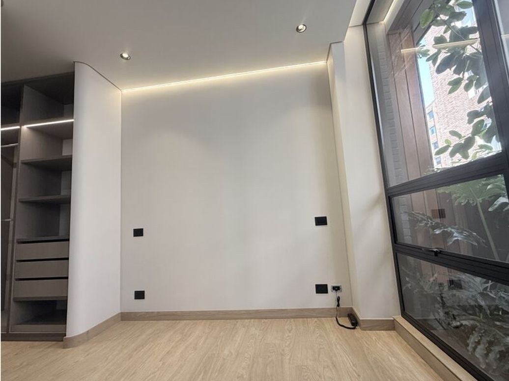 Apartamento de 1 alcoba en venta en Chicó Norte, Bogotá, 71 m² · foto 5 de 11
