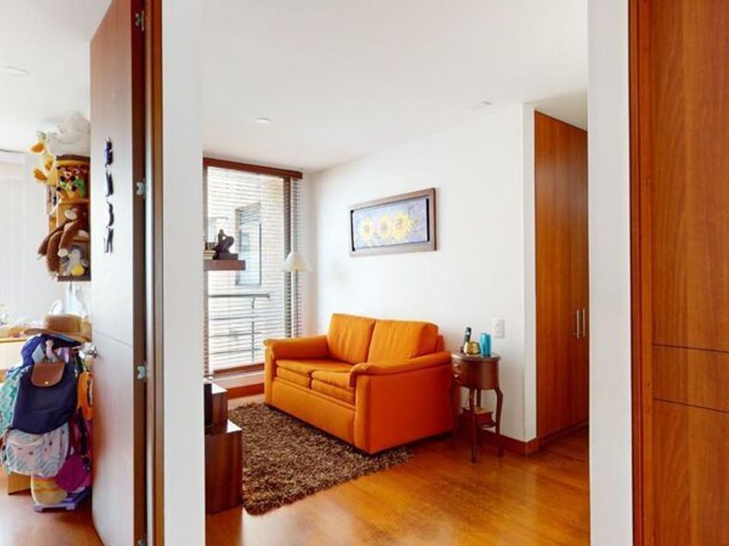 Apartamento de 3 alcobas en venta en Bella Suiza, Bogotá, 132 m² · foto 7 de 13