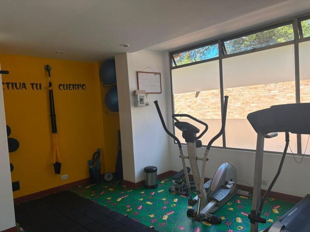 Apartamento de 3 alcobas en venta en Bella Suiza, Bogotá, 132 m² · foto 11 de 13