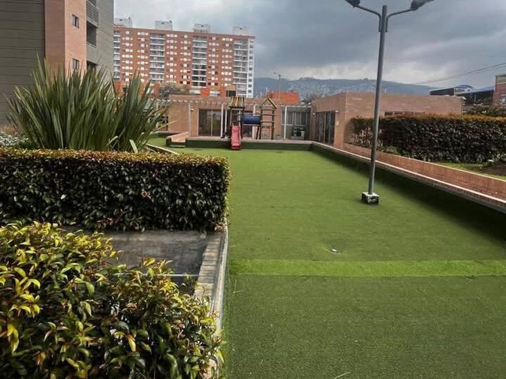 Apartamento de 3 alcobas en venta en Pradera Norte, Bogotá, 108 m² · foto 14 de 15