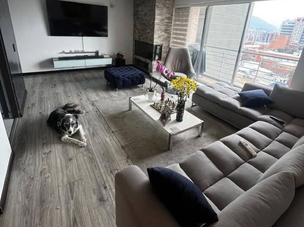 Apartamento de 3 alcobas en venta en Pradera Norte, Bogotá, 108 m² · foto 2 de 15