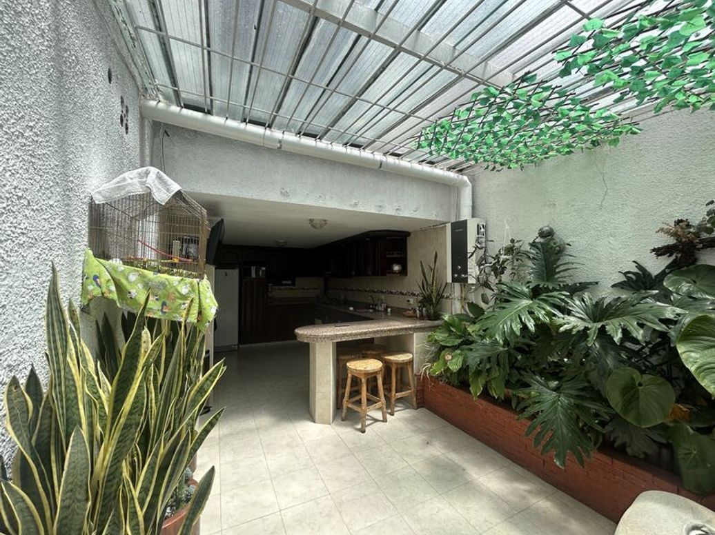 Casa de 4 alcobas en venta en Julio Flórez, Bogotá, 170 m² · foto 5 de 17
