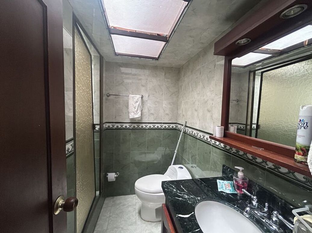 Casa de 4 alcobas en venta en Julio Flórez, Bogotá, 170 m² · foto 13 de 17