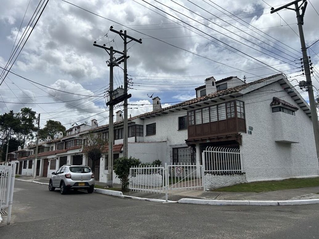 Casa de 4 alcobas en venta en Julio Flórez, Bogotá, 170 m² · foto 17 de 17