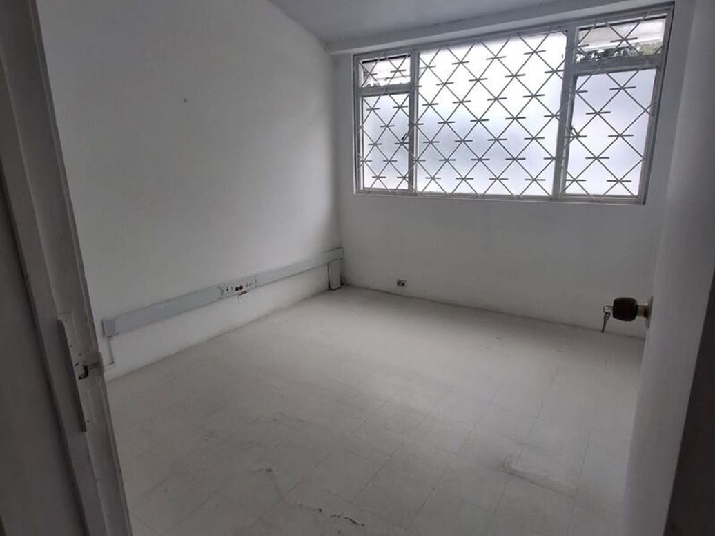 Casa de 10 alcobas en arriendo en Mónaco, Bogotá, 500 m² · foto 14 de 15