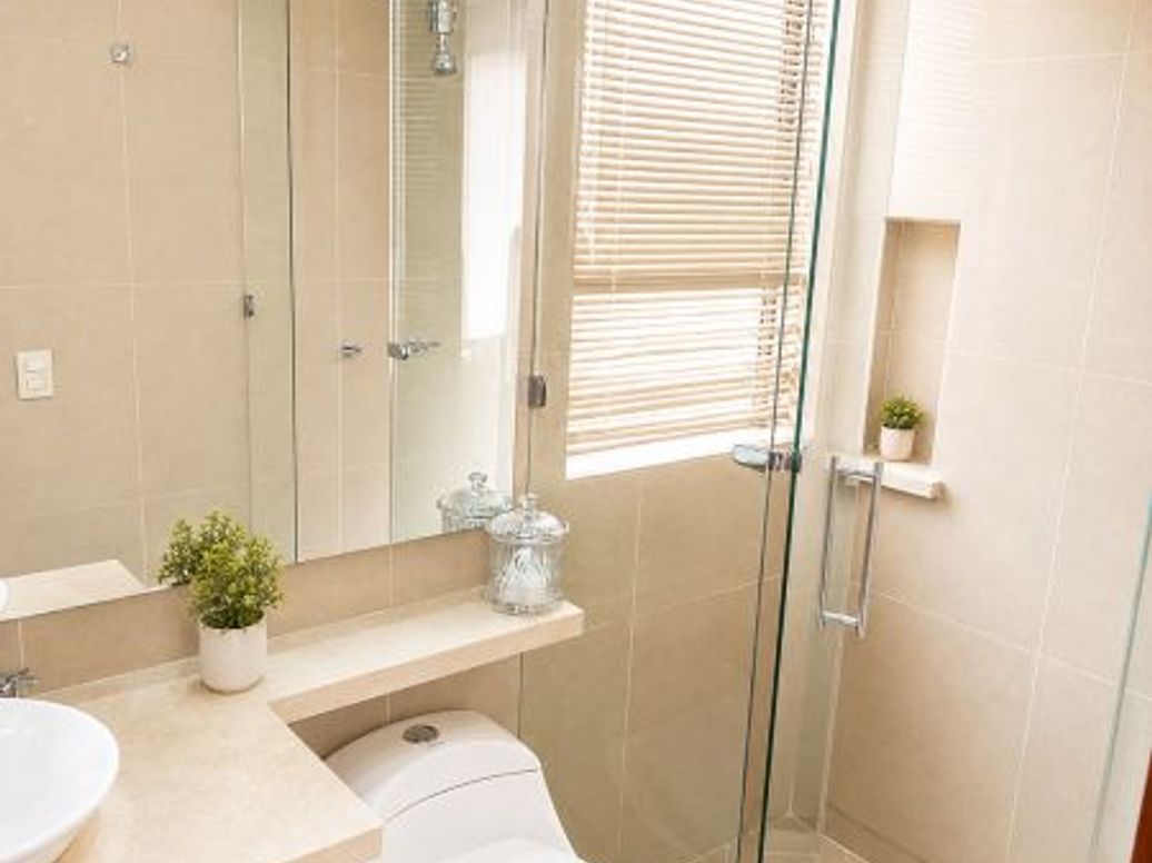 Apartamento de 3 alcobas en venta en Santa Barbara Central, Bogotá, 268 m² · foto 13 de 20