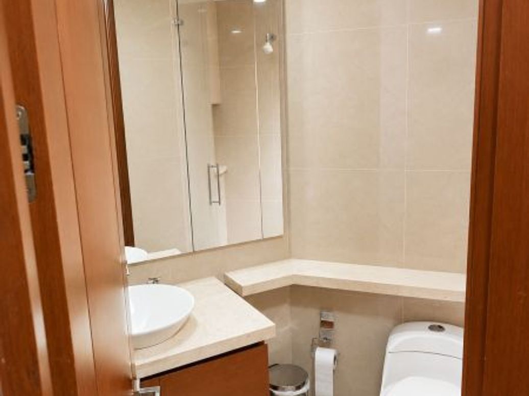 Apartamento de 3 alcobas en venta en Santa Barbara Central, Bogotá, 268 m² · foto 11 de 20