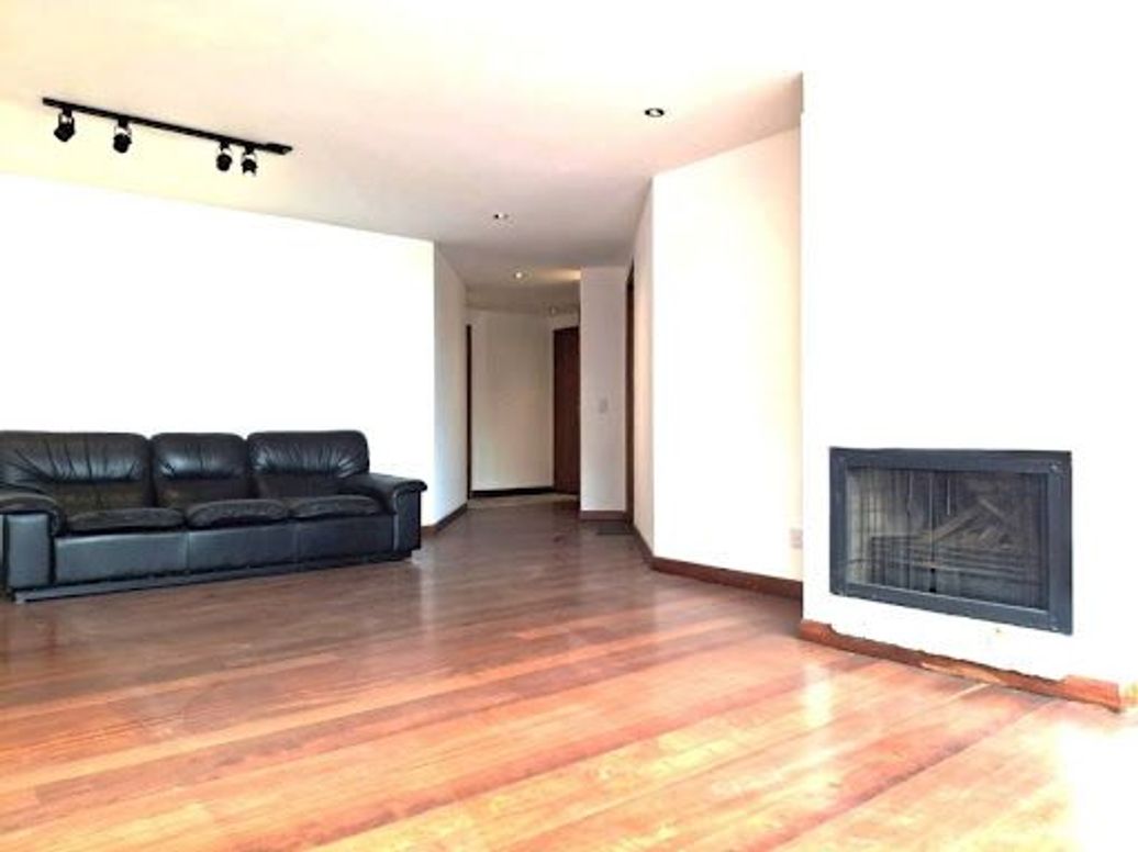 Apartamento de 1 alcoba en venta en Antiguo Country, Bogotá, 75 m² · foto 4 de 13