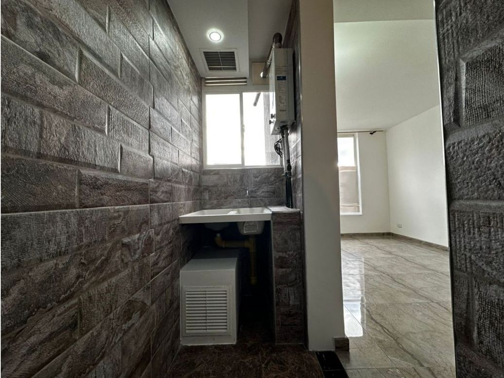 Apartamento de 2 alcobas en venta en Madelena, Bogotá, 43 m² · foto 7 de 20