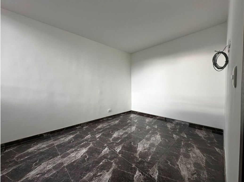 Apartamento de 2 alcobas en venta en Madelena, Bogotá, 43 m² · foto 3 de 20