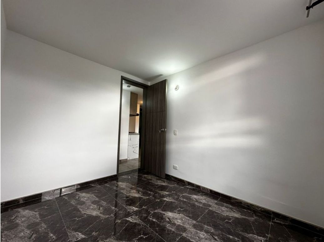 Apartamento de 2 alcobas en venta en Madelena, Bogotá, 43 m² · foto 6 de 20