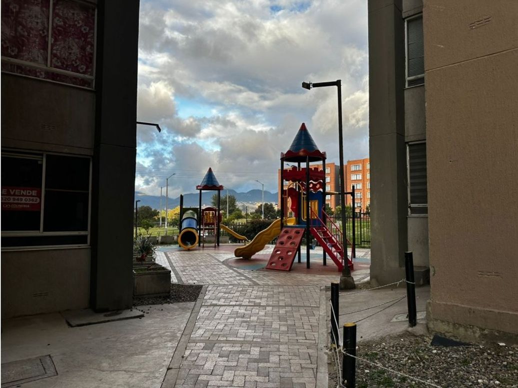 Apartamento de 2 alcobas en venta en Madelena, Bogotá, 43 m² · foto 15 de 20