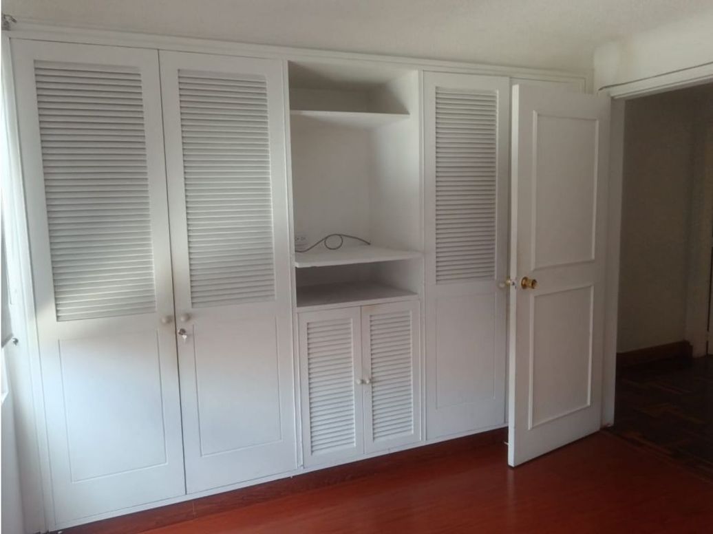Apartamento de 3 alcobas en venta en Santa Barbara, Bogotá, 100 m² · foto 9 de 11