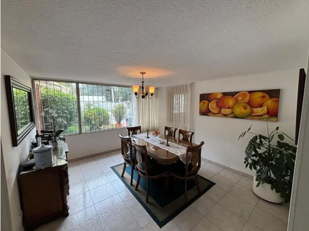 Casa de 4 alcobas en venta en Niza, Bogotá, 25 m² · foto 5 de 19