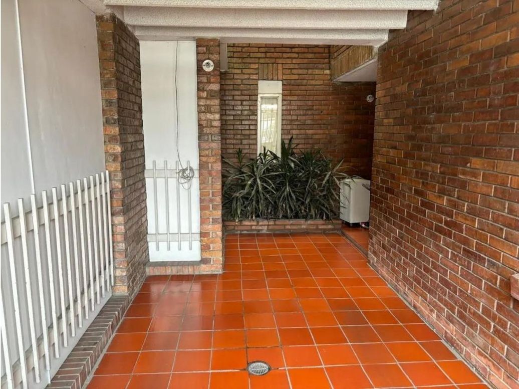 Casa de 4 alcobas en venta en Niza, Bogotá, 25 m² · foto 11 de 19