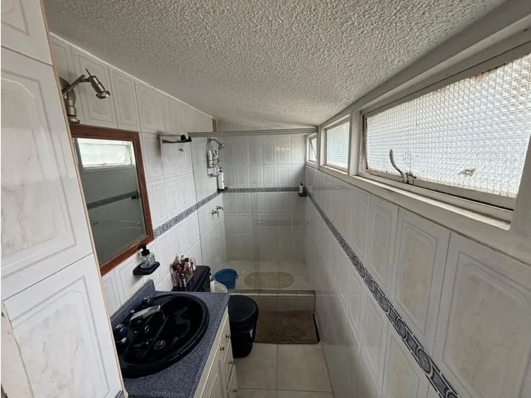 Casa de 4 alcobas en venta en Niza, Bogotá, 25 m² · foto 19 de 19