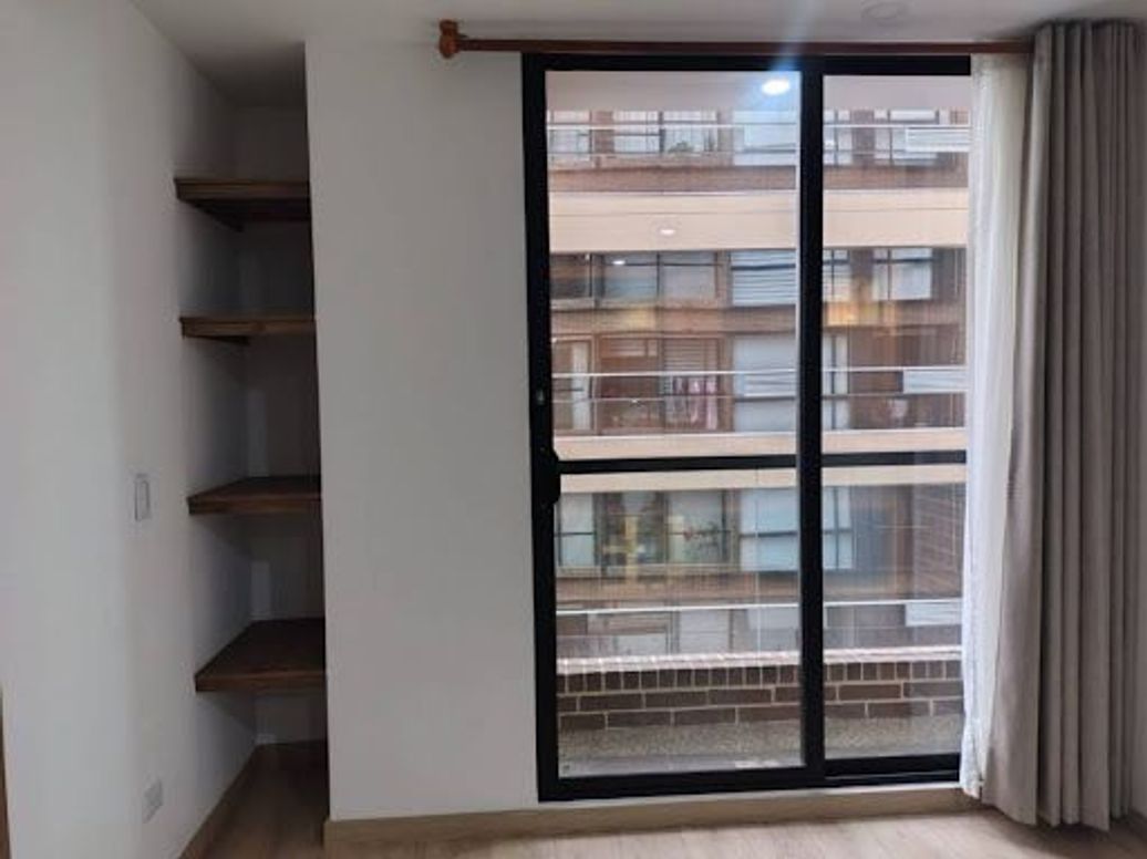 Apartaestudio en venta en Los Cedros Oriental, Bogotá, 31 m² · foto 4 de 20
