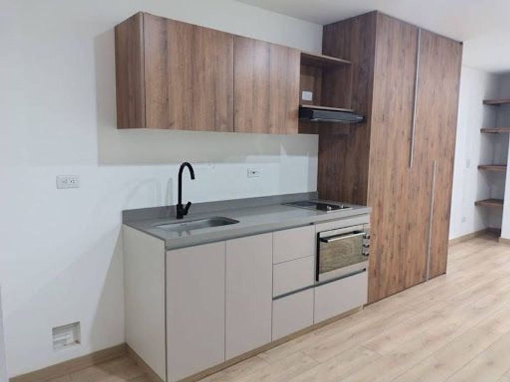 Apartaestudio en venta en Los Cedros Oriental, Bogotá, 31 m² · foto 13 de 20