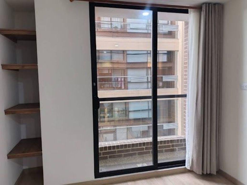 Apartaestudio en venta en Los Cedros Oriental, Bogotá, 31 m² · foto 7 de 20