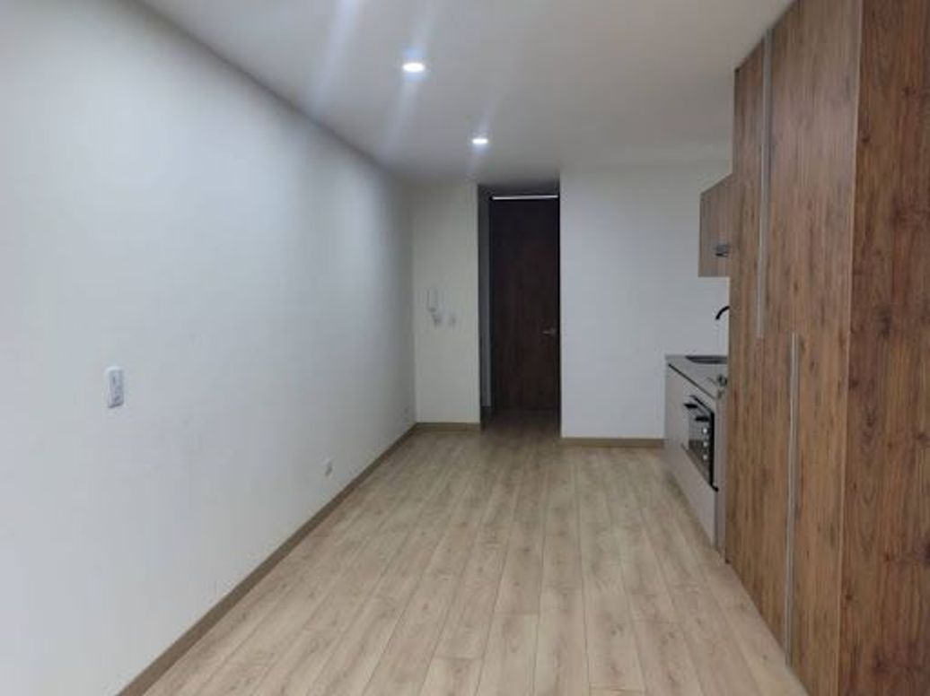Apartaestudio en venta en Los Cedros Oriental, Bogotá, 31 m² · foto 14 de 20