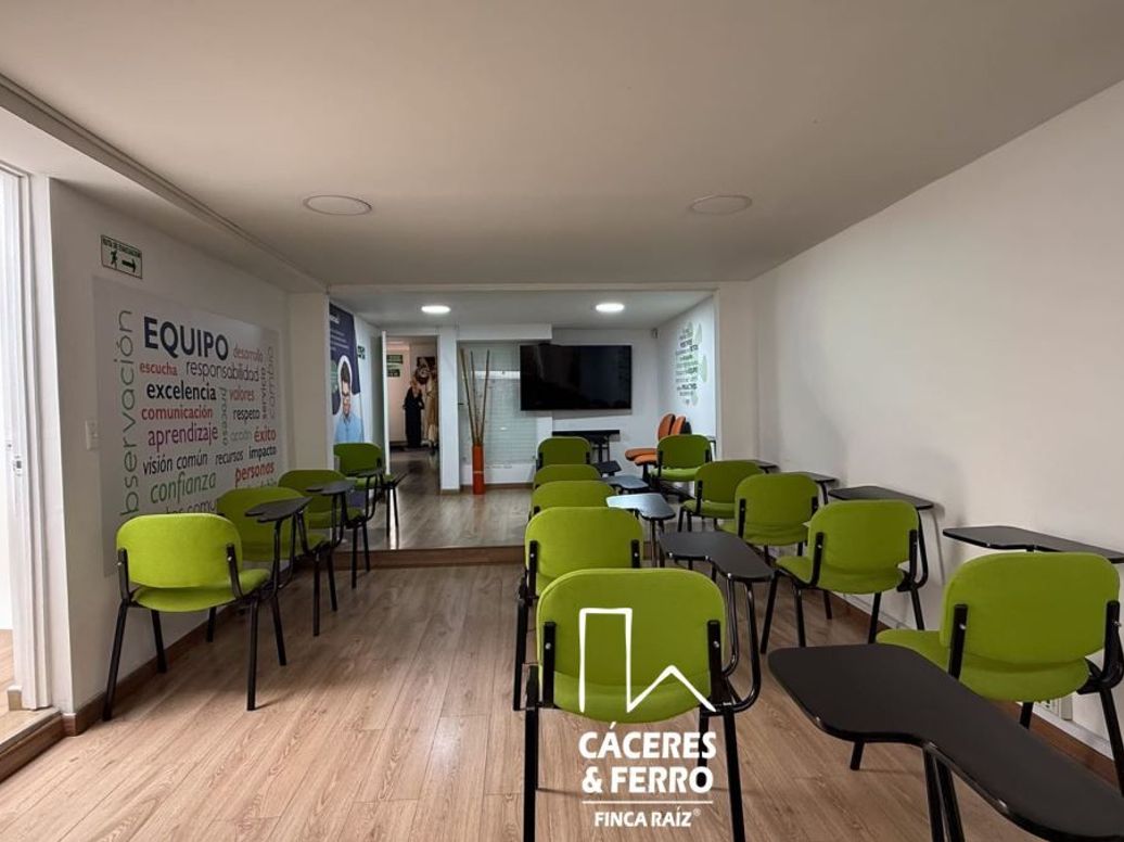Casa de 5 alcobas en venta en Cedritos, Bogotá, 261 m² · foto 8 de 20