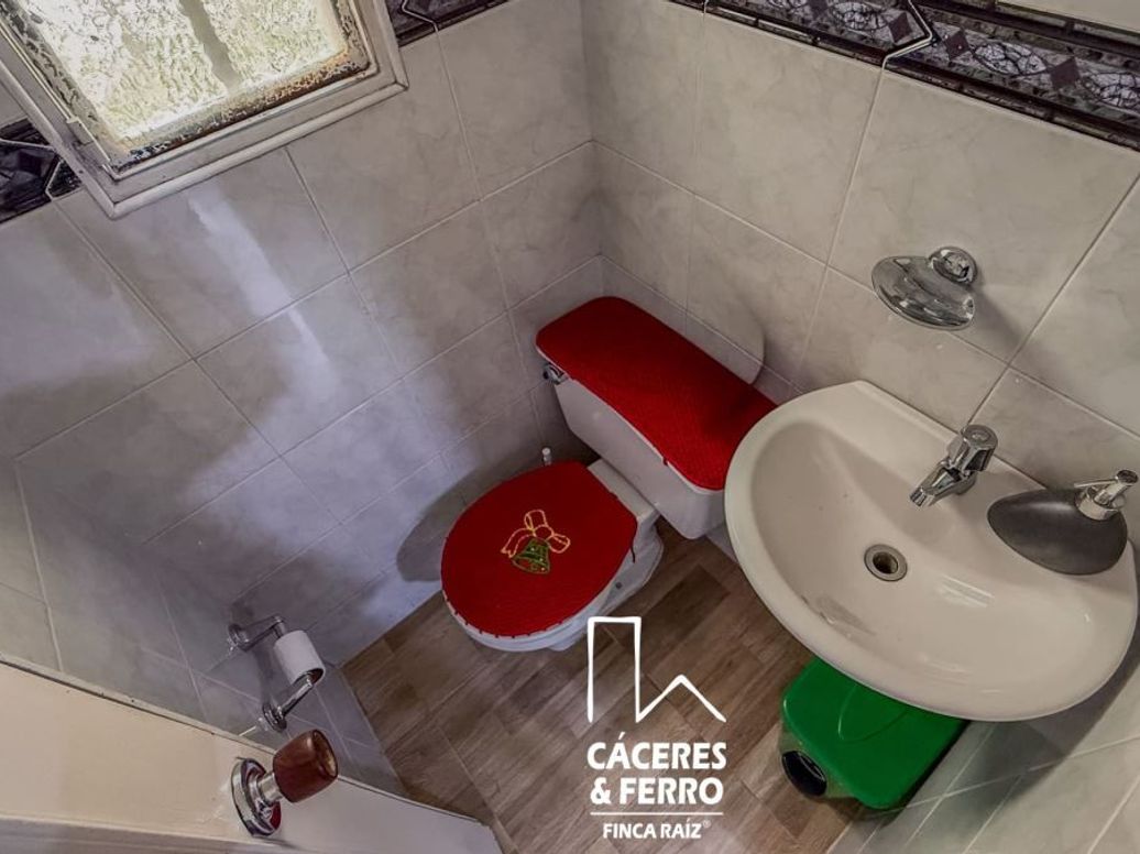 Casa de 5 alcobas en venta en Cedritos, Bogotá, 261 m² · foto 17 de 20
