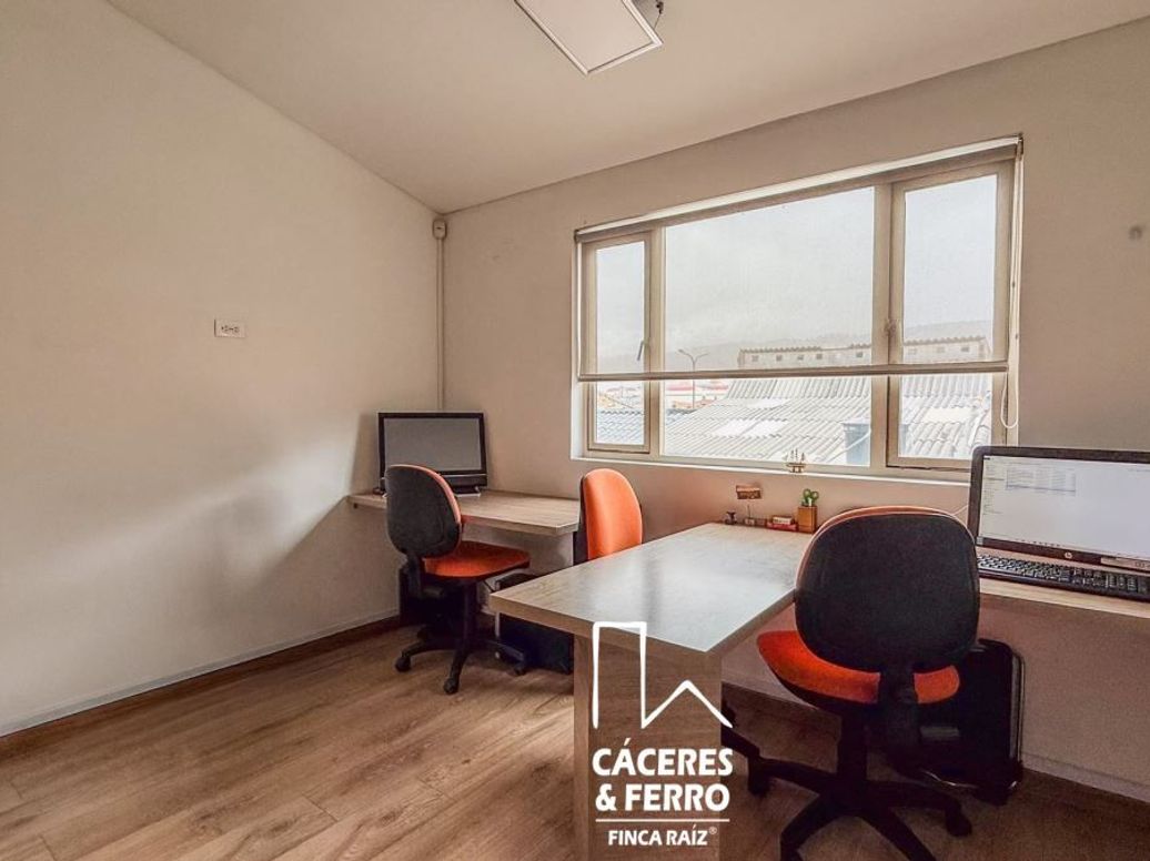 Casa de 5 alcobas en venta en Cedritos, Bogotá, 261 m² · foto 16 de 20