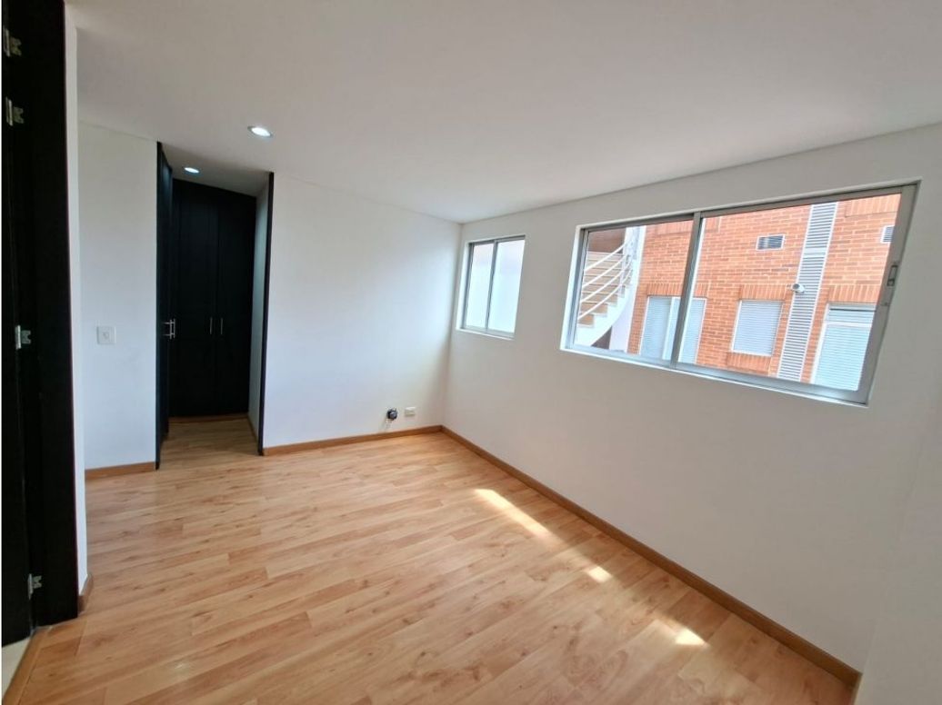 Apartamento de 2 alcobas en venta en Puente Largo, Bogotá, 82 m² · foto 13 de 20