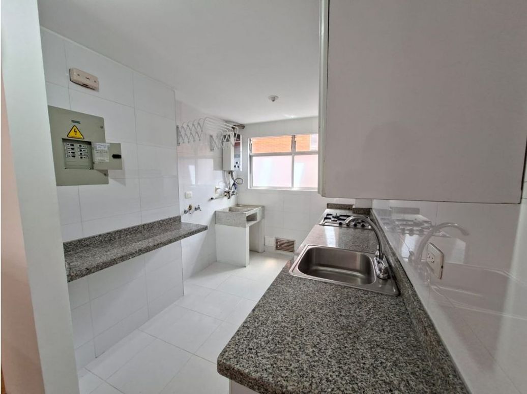 Apartamento de 2 alcobas en venta en Puente Largo, Bogotá, 82 m² · foto 7 de 20
