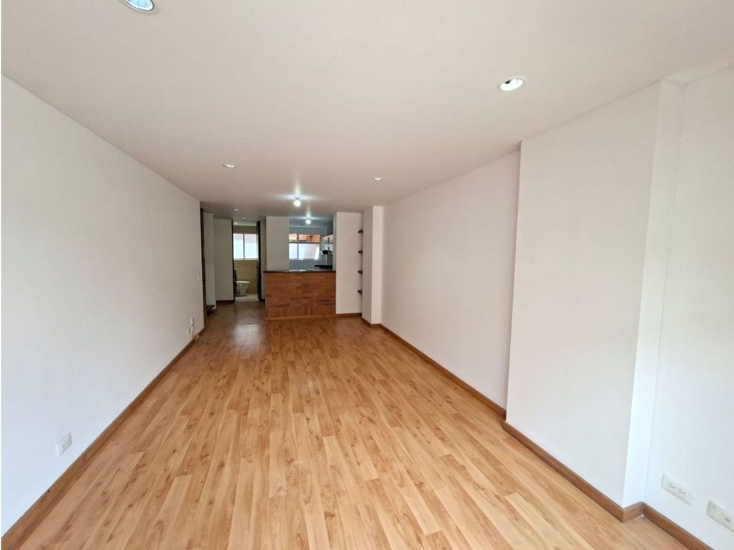 Apartamento de 2 alcobas en venta en Puente Largo, Bogotá, 82 m² · foto 3 de 20
