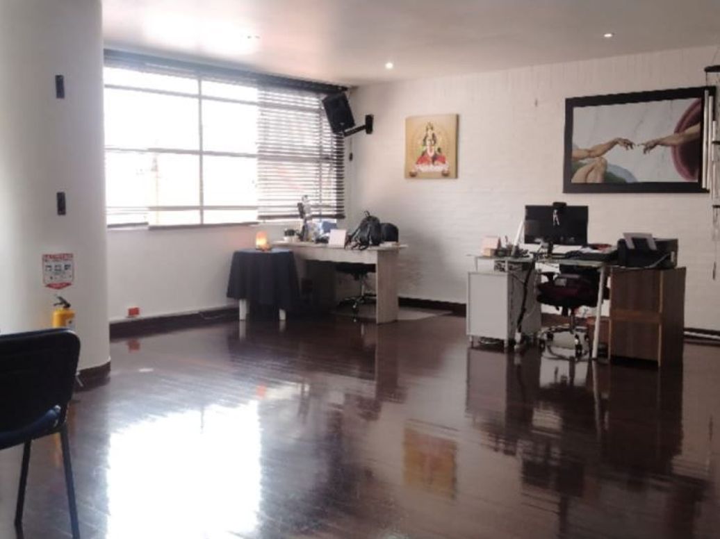 Apartamento de 2 alcobas en venta en Chicó Navarra, Bogotá, 150 m² · foto 6 de 20