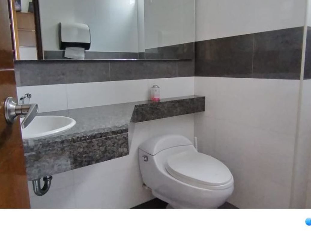 Apartamento de 2 alcobas en venta en Chicó Navarra, Bogotá, 150 m² · foto 9 de 20