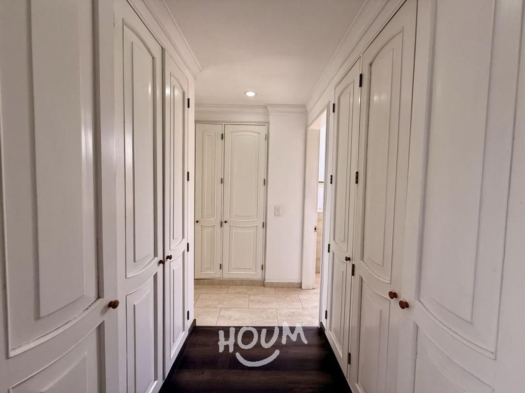 Apartamento de 4 alcobas en venta en Ub. Santa Coloma, Bogotá, 260 m² · foto 18 de 20