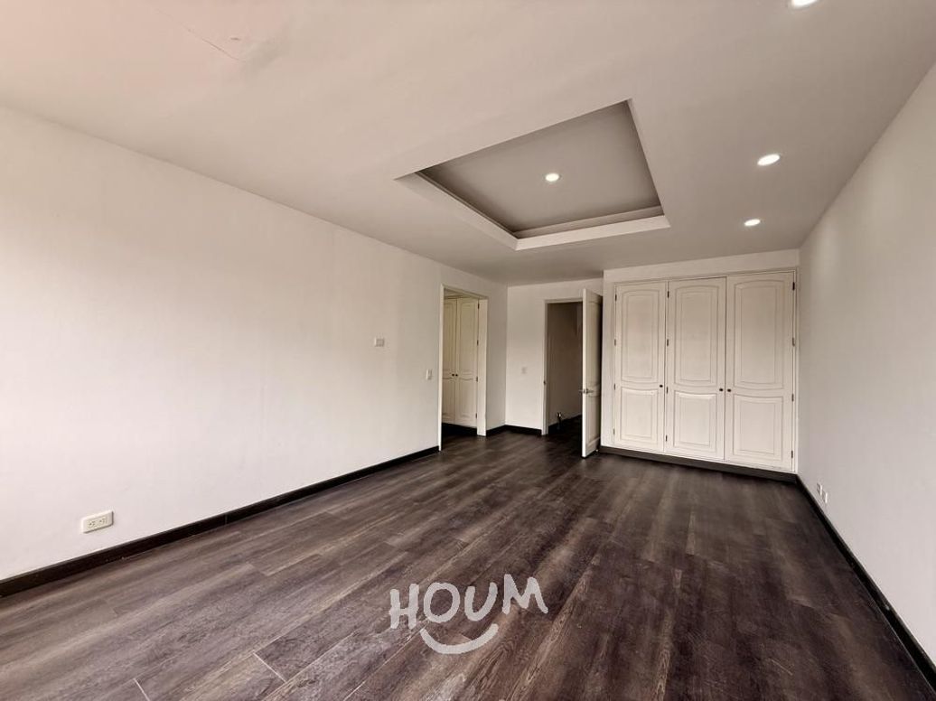 Apartamento de 4 alcobas en venta en Ub. Santa Coloma, Bogotá, 260 m² · foto 17 de 20