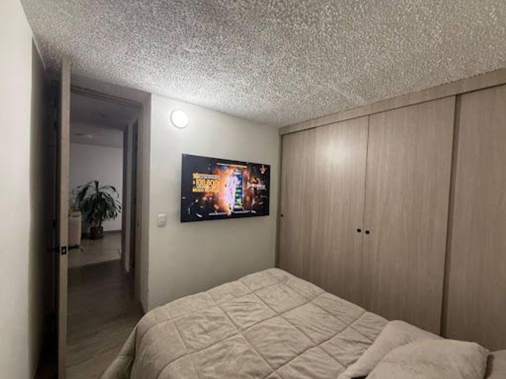 Apartamento de 2 alcobas en venta en Urbanización Castilla, Bogotá, 36 m² · foto 8 de 9
